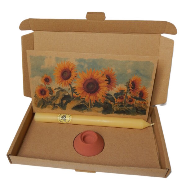 Kartonik Ciepła - świeca pszczela, świecznik i kartka Słoneczniki